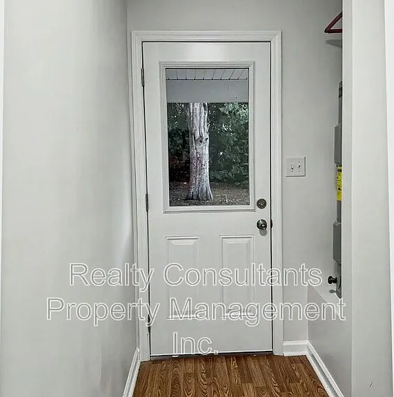 3248 Chandler St — Photo 2