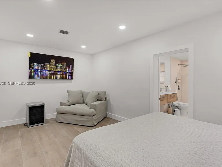 3325 SW 127th Ave — Photo 33