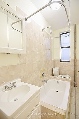 5th image of 519 W 134th St APT 11