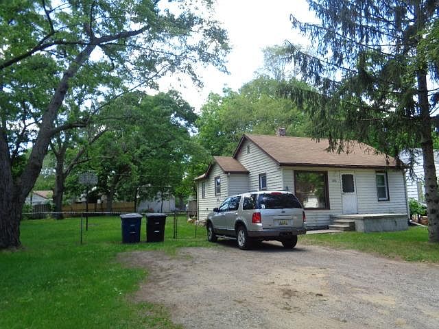 1st image of 2116 2nd St