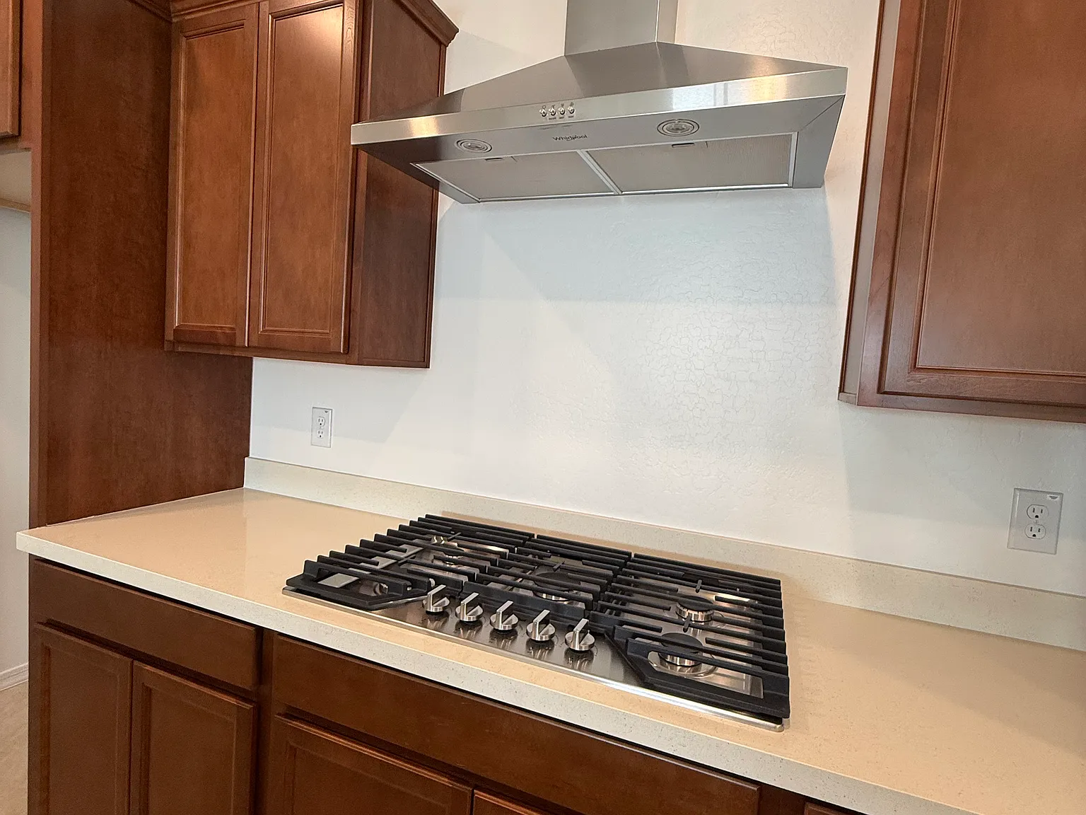 3 bed, 1735 sqft, $1,850 — Photo 2