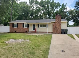 304 Horseshoe Dr, Goldsboro, NC 27534