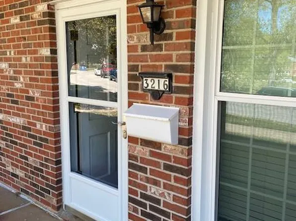 3216 Roger Williams Dr, Bridgeton, MO 63044