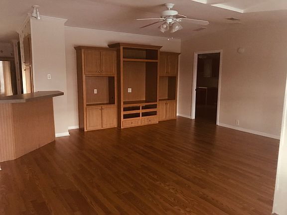 5th image of 16617 La Trina Ct