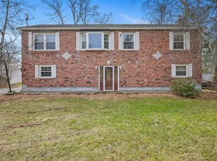 28 Sterling Rd, Carmel, NY 10512