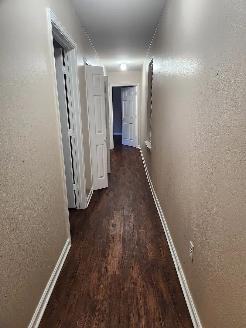 House for Rent — Photo 2