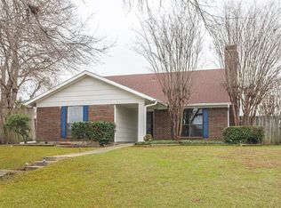 1000 Bellflower Ct, Carrollton, TX 75007