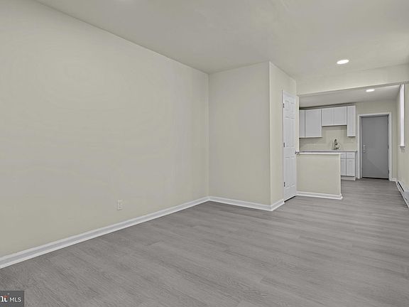4th image of 1814 N 22nd St