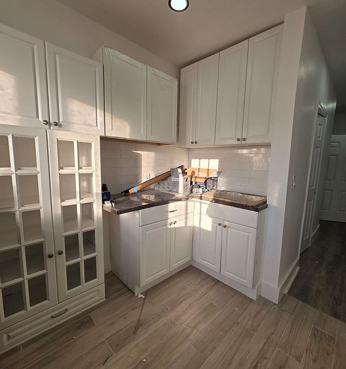 1st image of 243 Woodworth Ave #4