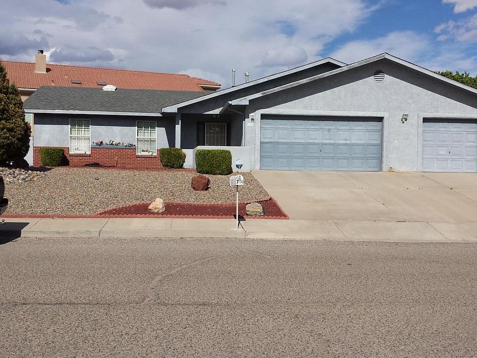 1st image of 714 Lee Trevino Blvd