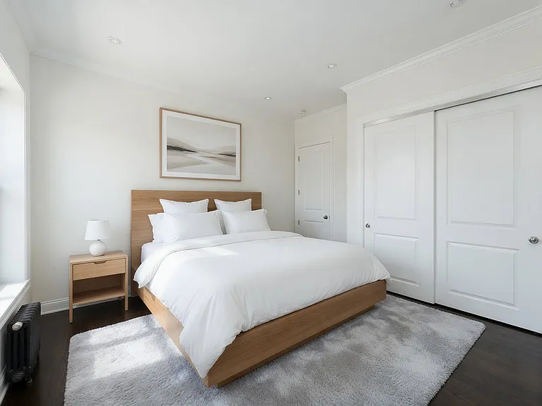 1379 Lexington Ave #3B — Photo 5
