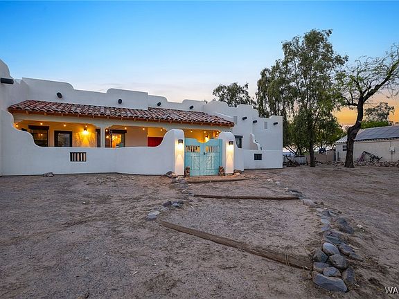 4th image of 7433 S Dutchman Drive
