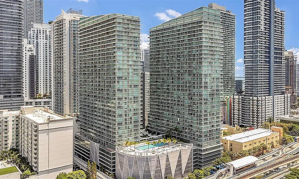1 bed, 708 sqft, $2,800 — Photo 2
