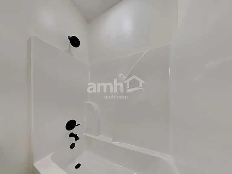4130 Vineyard Dr — Photo 15