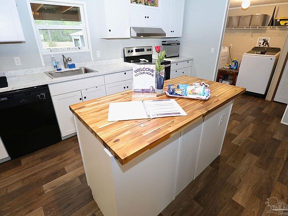 4th image of 9819 American Farms Rd