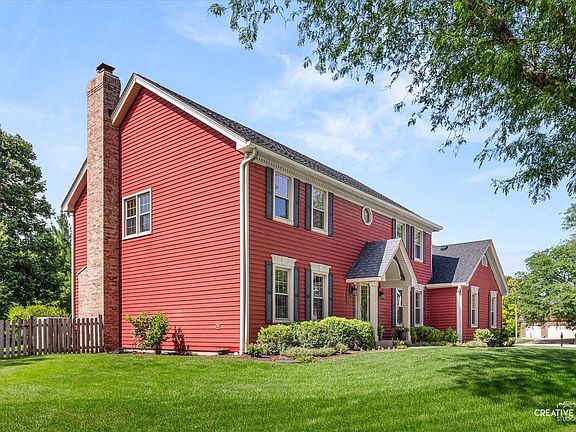 4th image of 2542 Whiteway Ct
