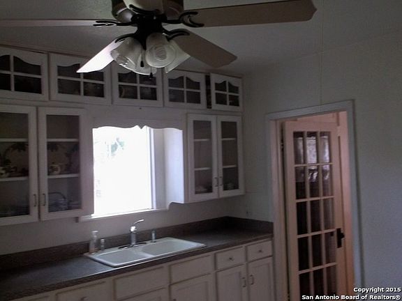 3rd image of 1135 Gibbs St