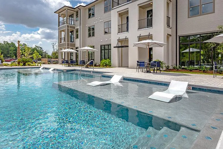 2501 Bienville Blvd #336