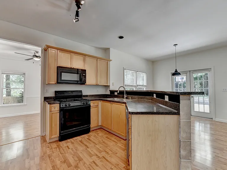 873 Red Rock Ct — Photo 57
