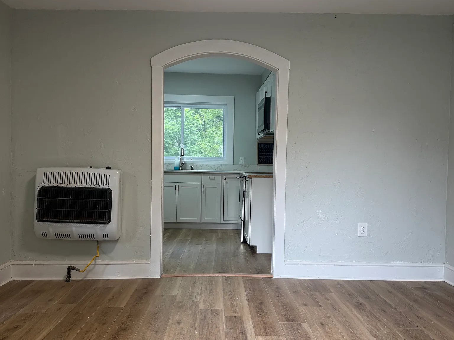 28 Cross Street - 1 — Photo 2
