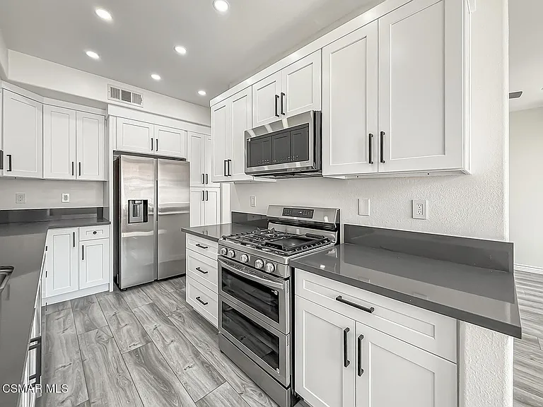 391 Westlake Vista Ln — Photo 15