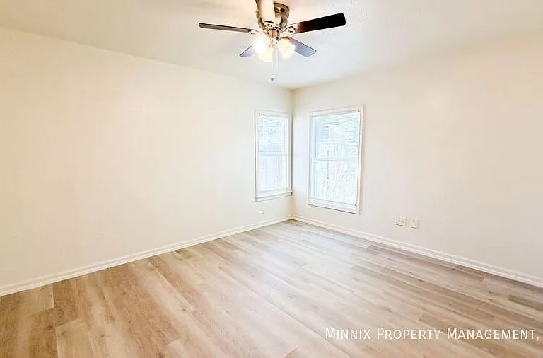 3417 Avenue S #B — Photo 15