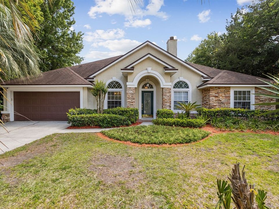 1st image of 94012 Willow Oak Ln