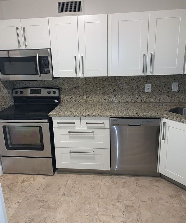 1st image of 3109 Oakland Shores Dr APT G-10