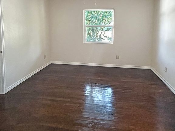 5th image of 151 Morningview Dr