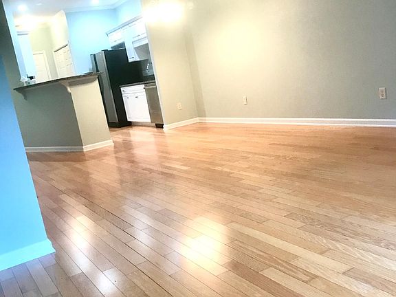 4th image of 107 Jansen Ln
