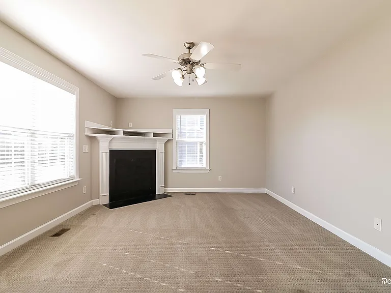 11 Glen Ridge Ct — Photo 5