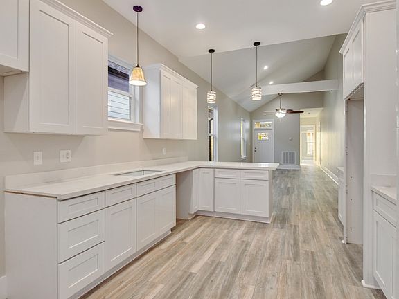 5th image of 4227 Erato St