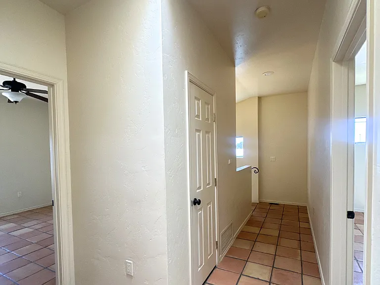 560 El Molino Blvd — Photo 16