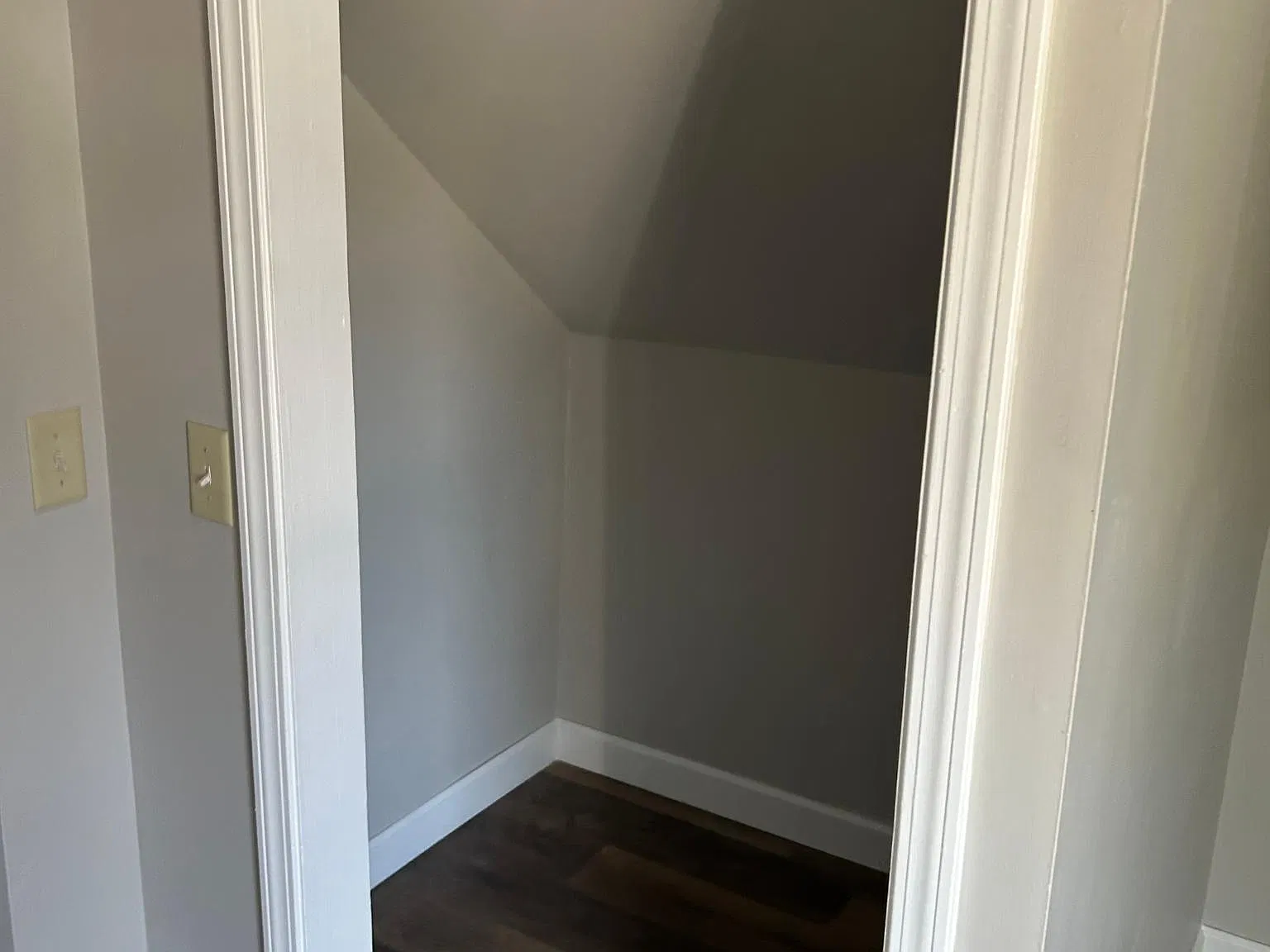 Studio, 980 sqft, $615 — Photo 2