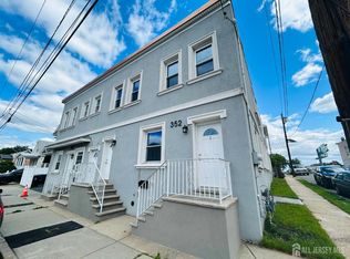 352 Keene St FLOOR 2, Perth Amboy, NJ 08861