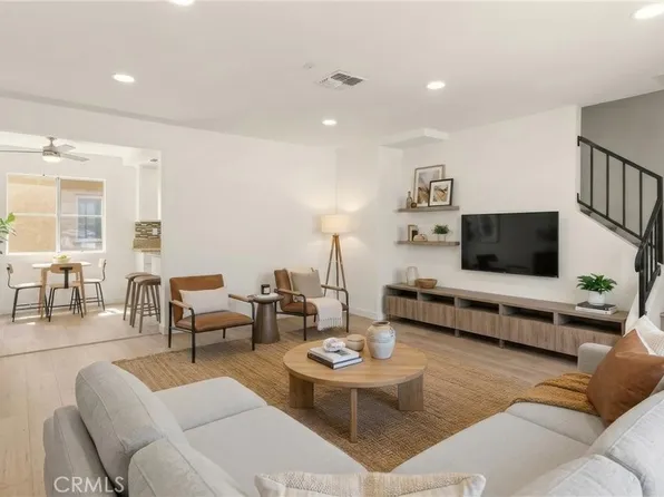 8615 Beverly Blvd Unit 6, Pico Rivera, CA 90660