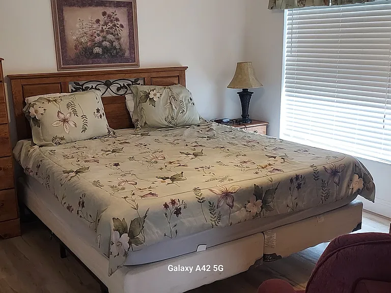 1826 Athens Ln — Photo 12