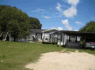 2712 Old Goliad Rd, Victoria, TX 77905