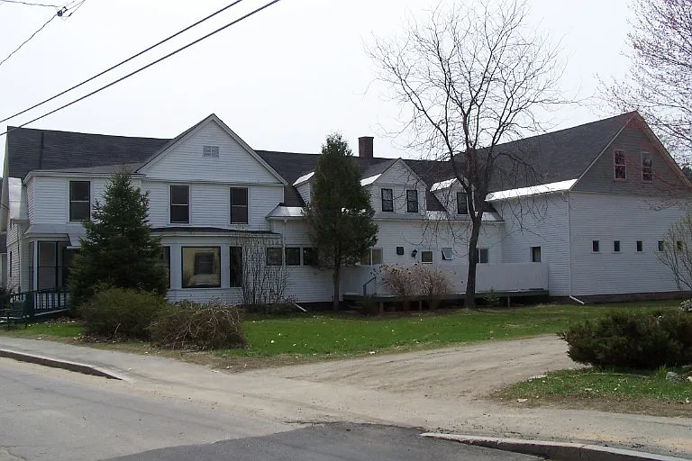 Opposite side of building. - 59 School St #C
