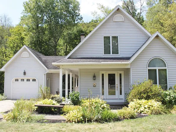 957 Coryland Rd, Columbia Cross Roads, PA 16914