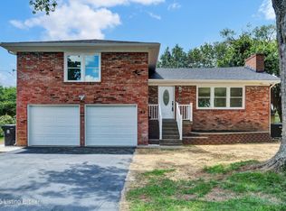 3010 Debera Way, Louisville, KY