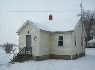 307 S East St, Gardner, IL 60424