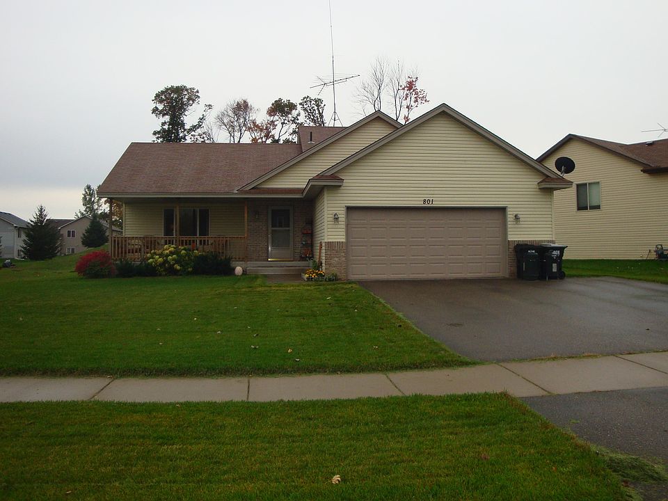 1st image of 801 Isanti Pkwy NW