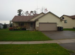 801 Isanti Pkwy NW, Isanti, MN 55040