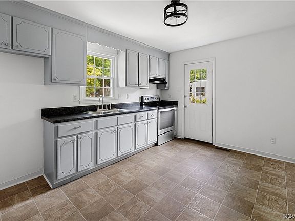 4th image of 8518 Leveret Ln