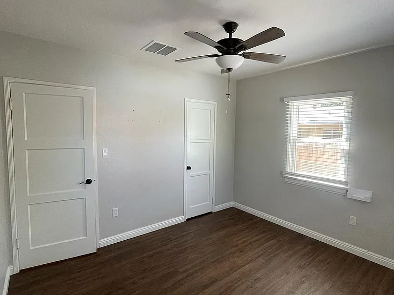 919 E High Ave #A — Photo 22