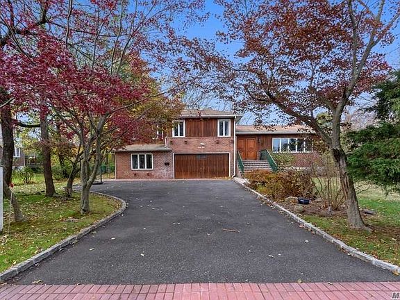 2nd image of 24 Wood Valley Ln