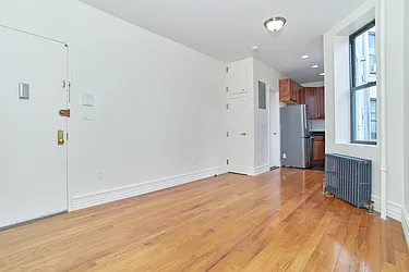 Rented by Living New York