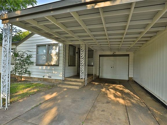 3rd image of 2318 Meander St