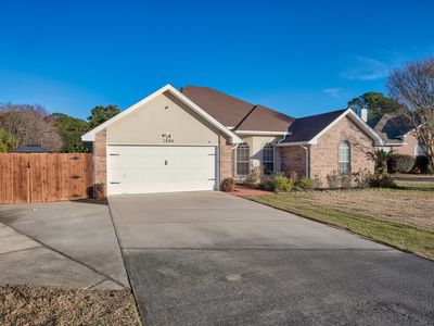 1984 Pine Ranch Dr, Navarre, FL, 32566